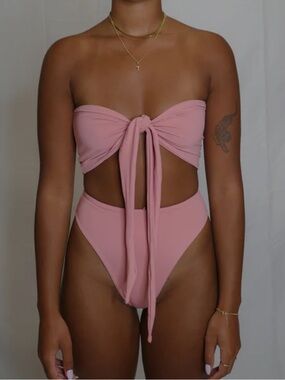 437 Pink Bandeau Bikini Top